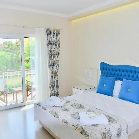 戈西克纳兹酒店 戈西克