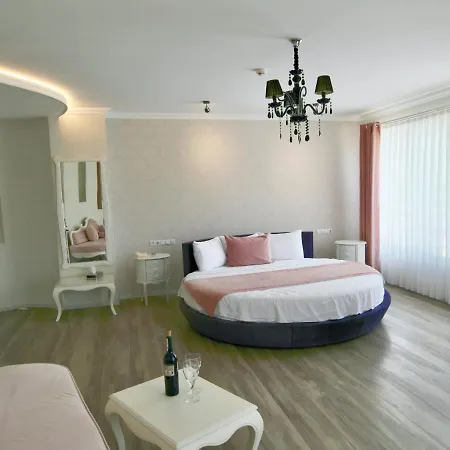 戈西克纳兹酒店 戈西克