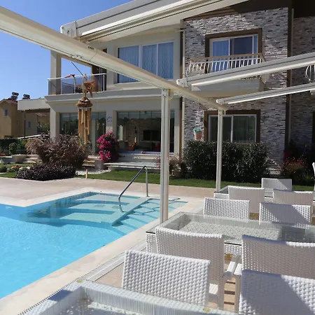 戈西克纳兹酒店